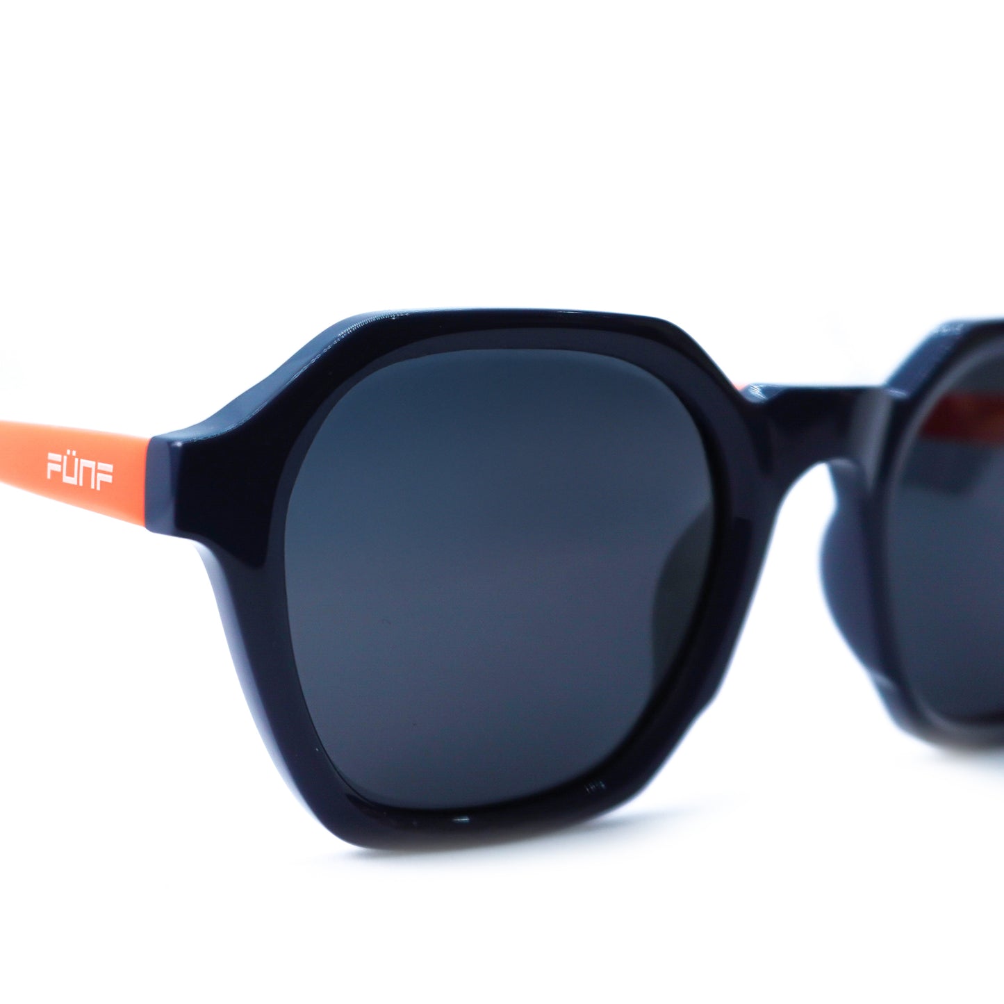 FÜNF Eyewear F-MACHT 30080 Sunglasses and Eyewear