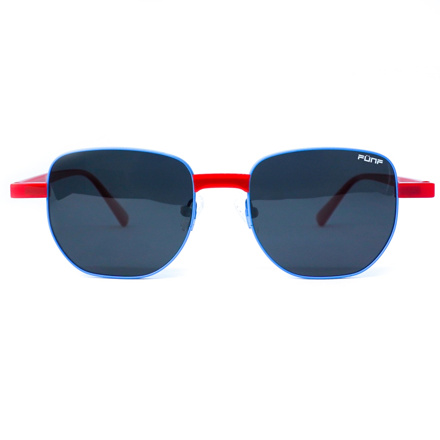 Gafas de sol delgadas con diseño clásico, color azul con rojo.