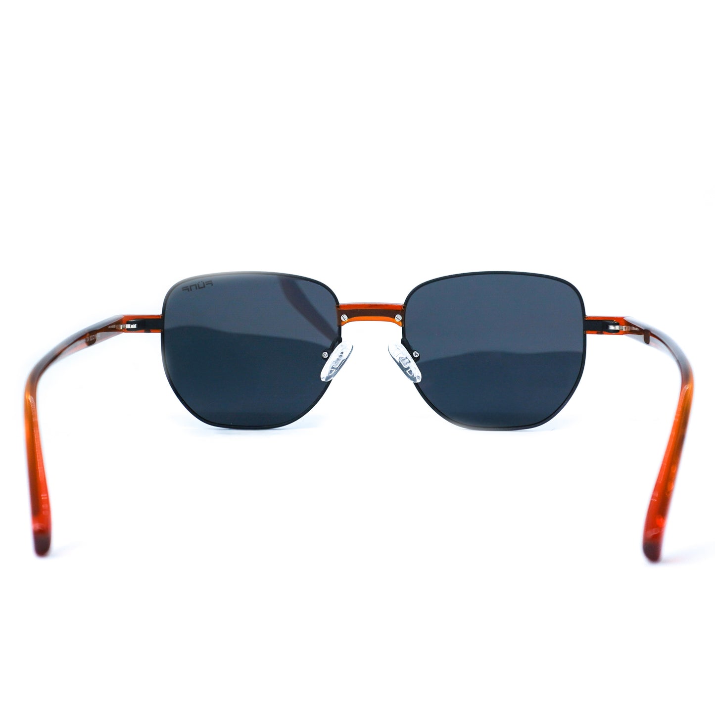 Gafas de sol delgadas con diseño clásico, color negro con café