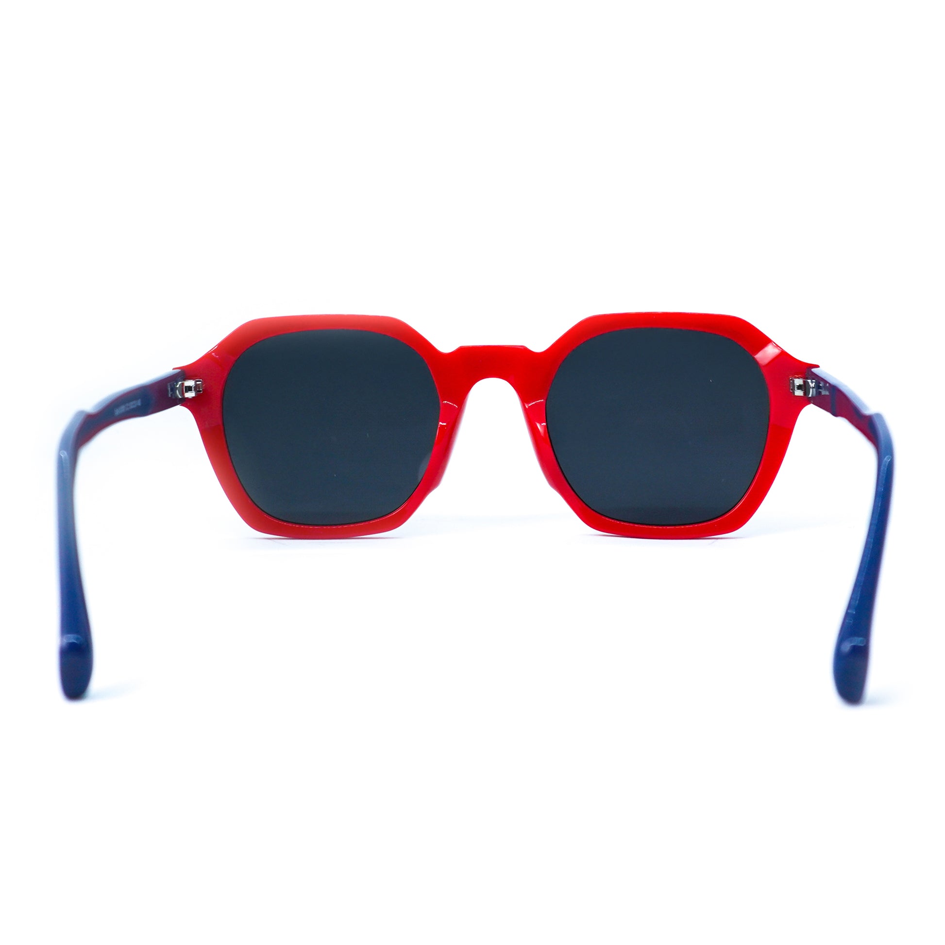 Gafas para sol, color rojo.